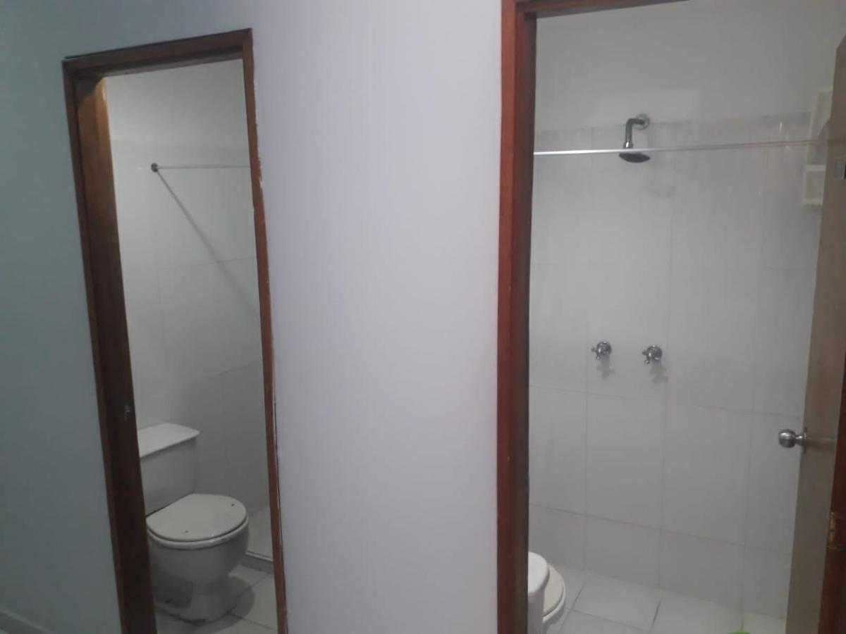 Hostal Komfort Medellin Bagian luar foto