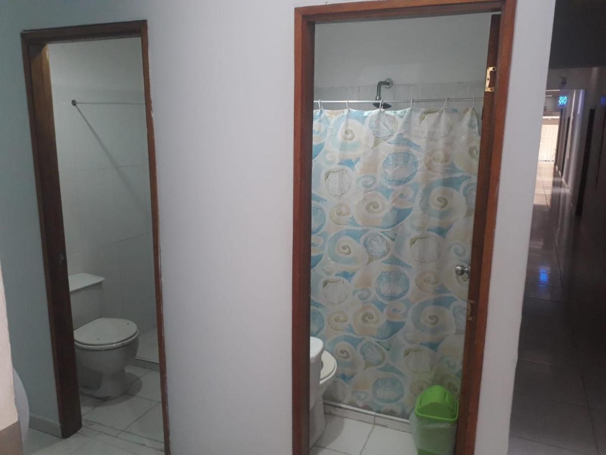 Hostal Komfort Medellin Bagian luar foto